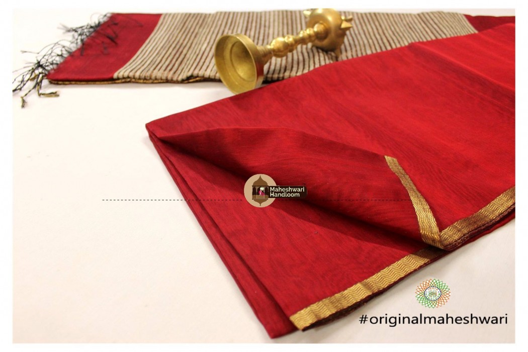 Maheshwari Kosa Pallu Jari Border Saree