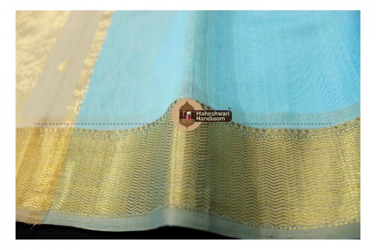 Maheshwari Sea Blue Tringle Buti Weaving saree