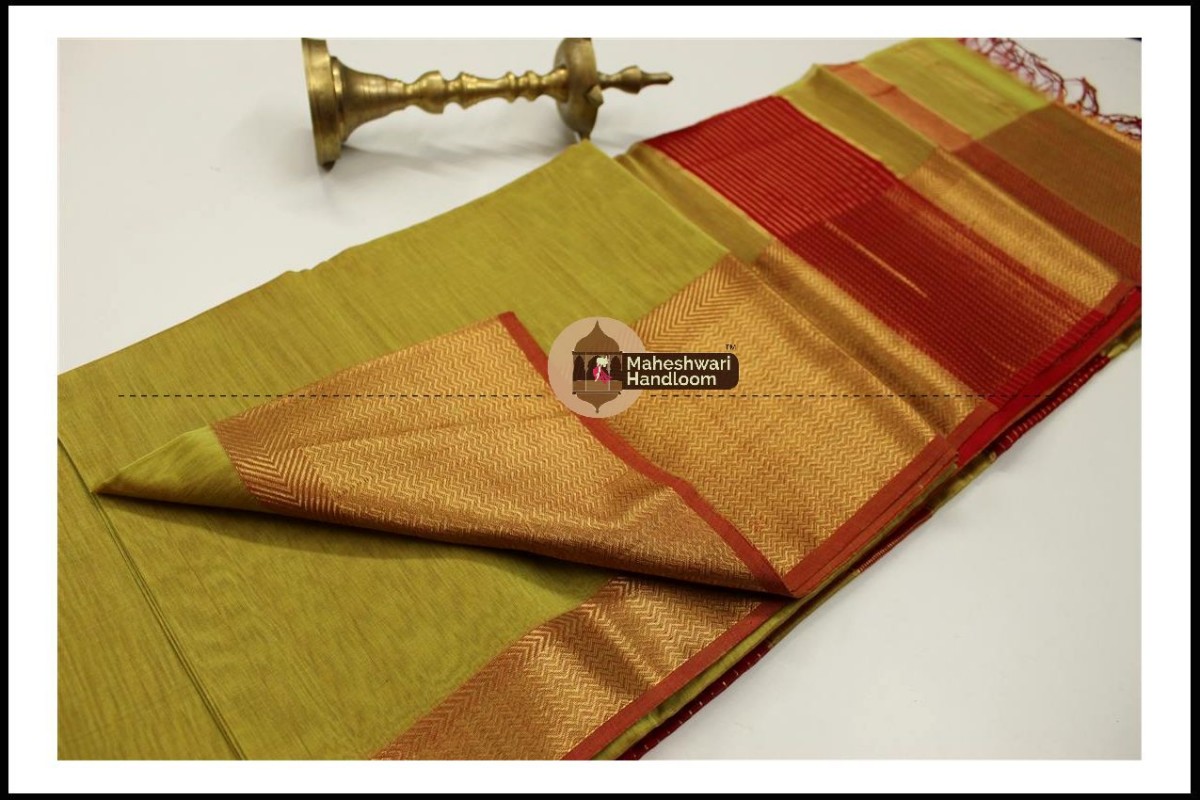 Maheshwari Mehandi Green Jari skirt Border saree