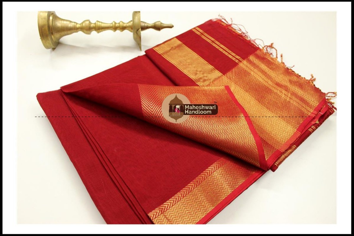 Maheshwari Maroon Jari skirt Border saree