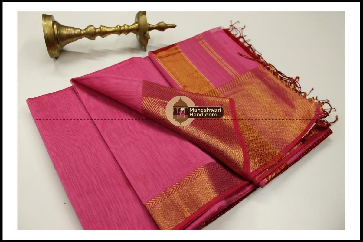 Maheshwari Pink Jari skirt Border saree