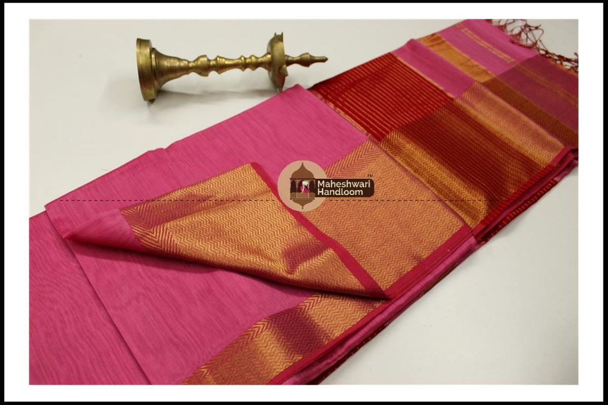 Maheshwari Pink Jari skirt Border saree