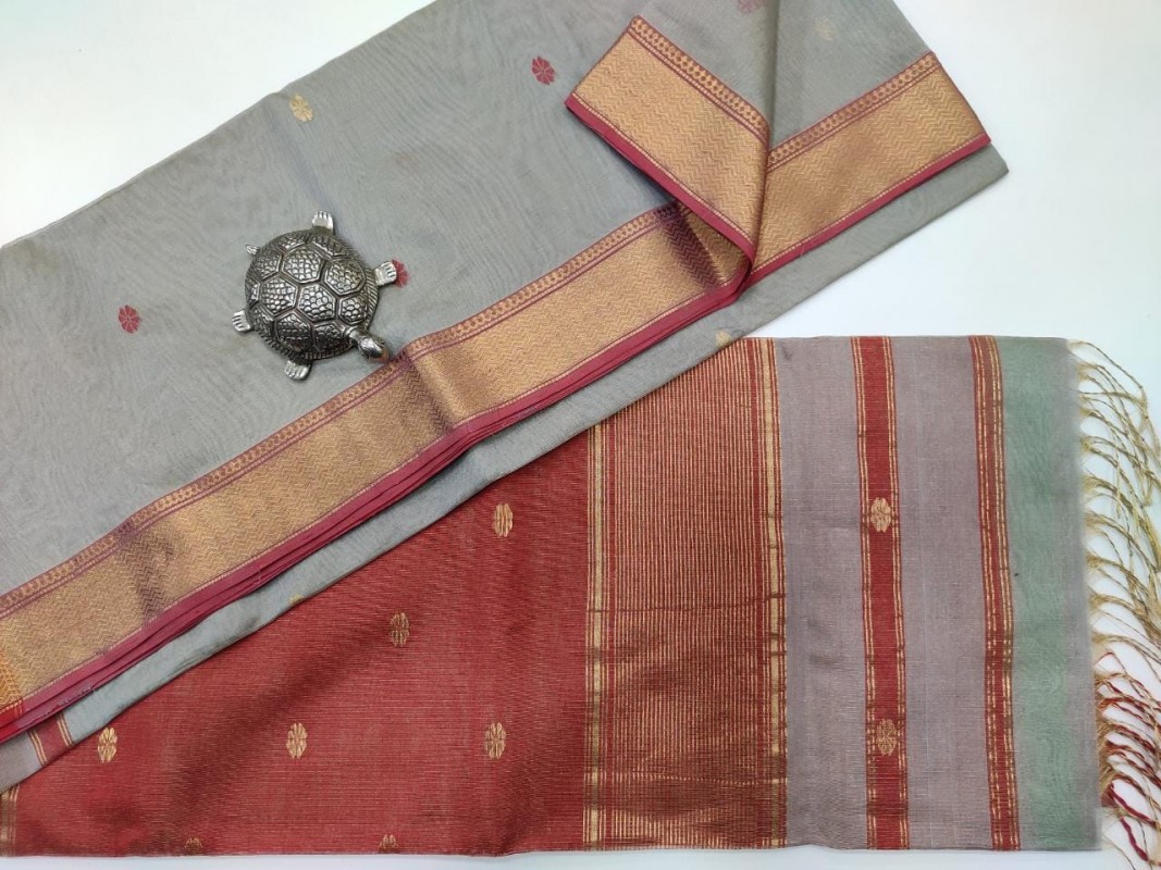 Maheshwari Handwoven Tissue weaving Sarees with all over Butti weaving