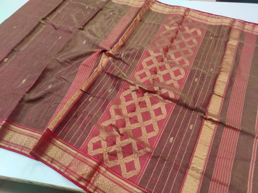 Maheshwari Red Handwoven Tissue weaving Sarees with all over Butti weaving