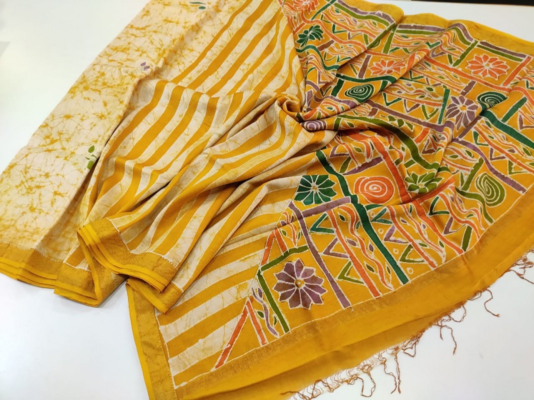 Maheshwari Yellow Colour Handwoven Indoasian Batik Handpainted Sarees with Zari Border