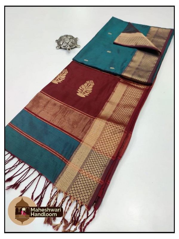 Maheshwari Rama Green Pure Silk Saree With Buta Buti Weaving